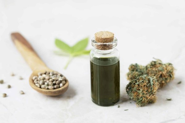 CBD : origines, bienfaits et choix de produits de qualité
