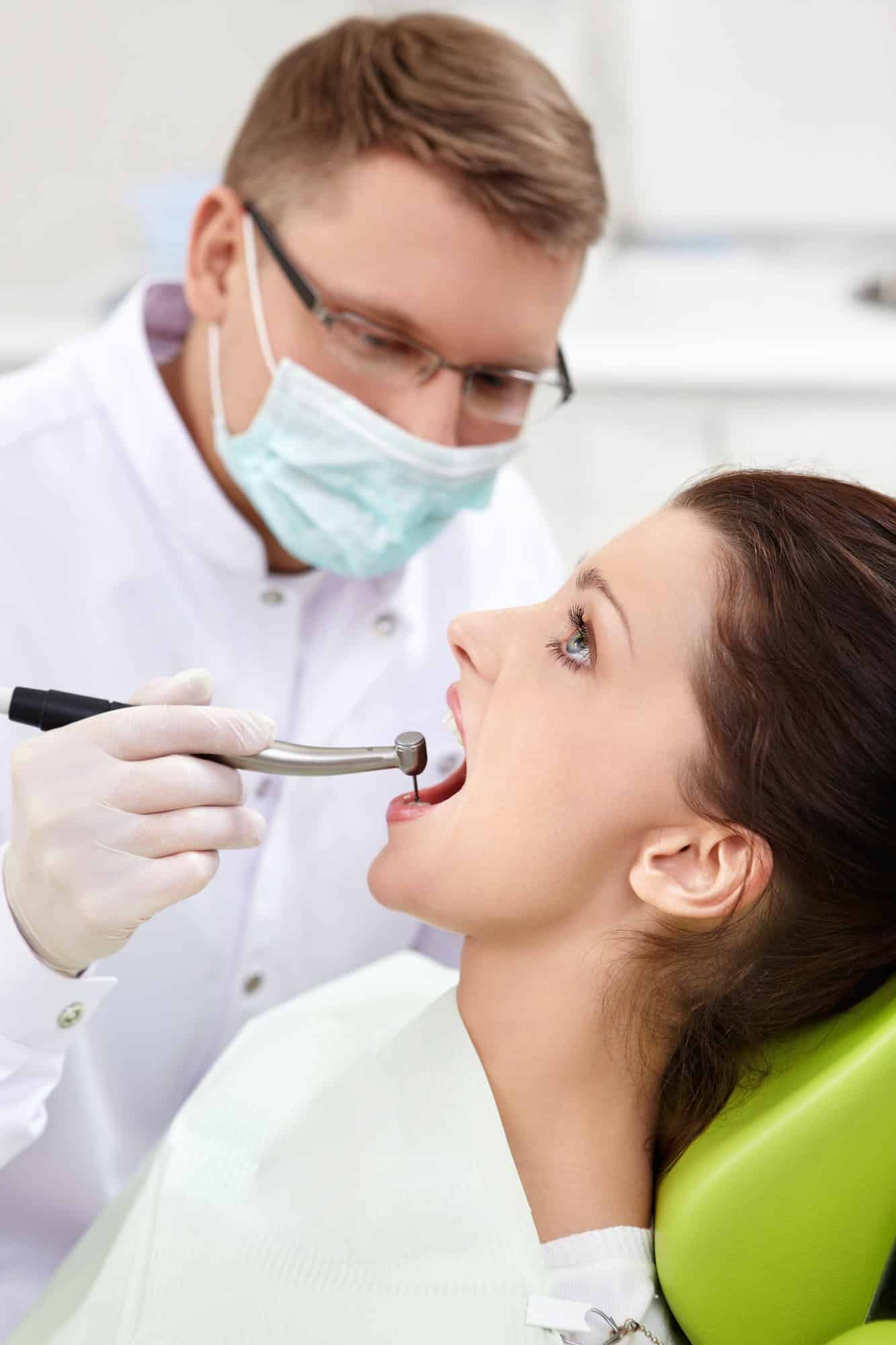 Quels sont les services offerts par un bon dentiste à Genève ?
